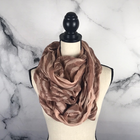 Charlotte Russe Accessories - 🦋CHARLOTTE RUSSE🦋  large eternity scarf